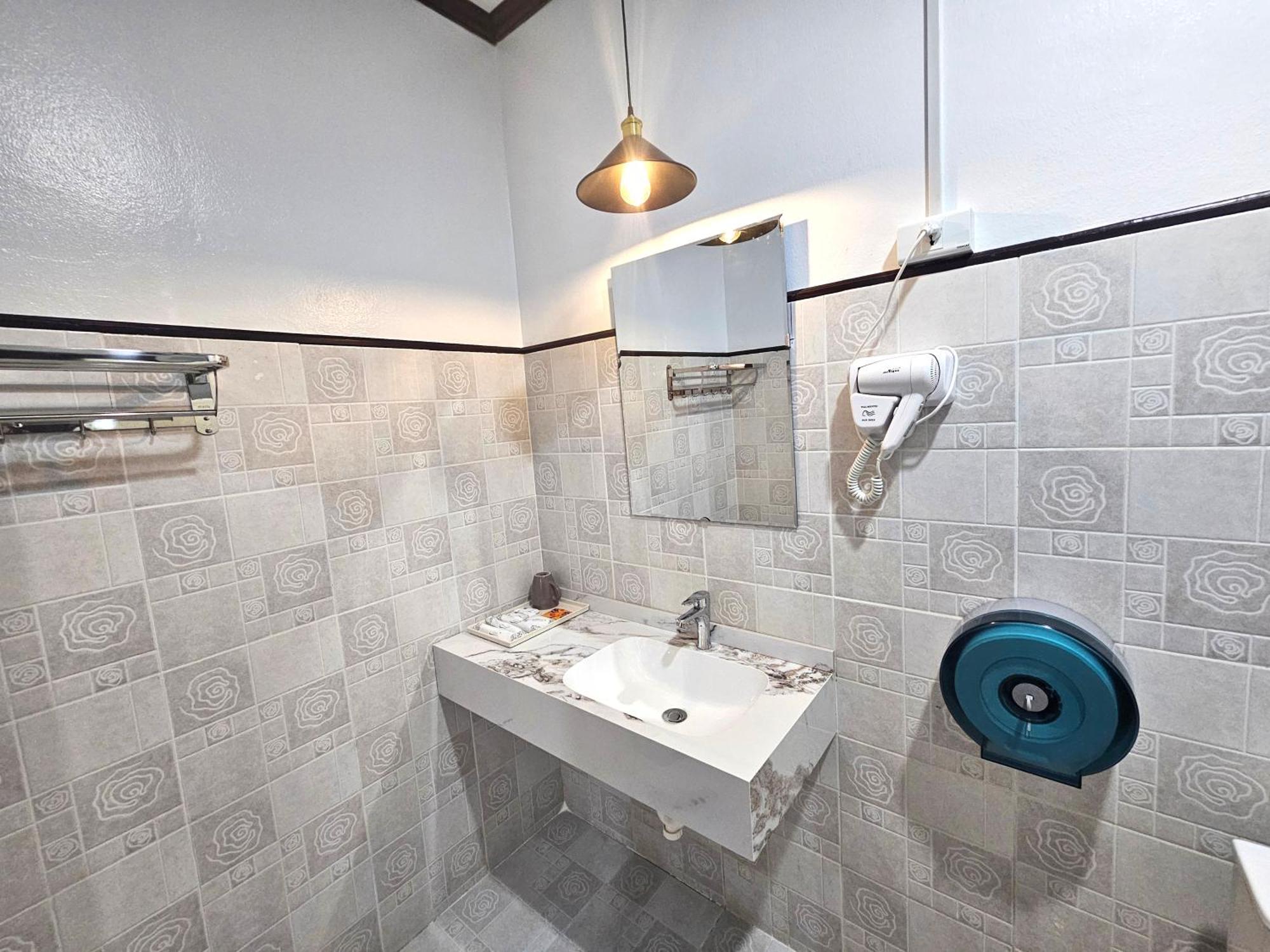 Win Hotel Vang Vieng Exterior photo